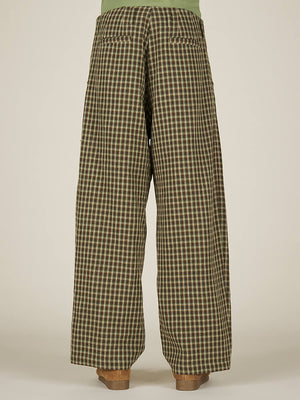 WIDE LEG PLEATED TROUSER - BROWN CHECK