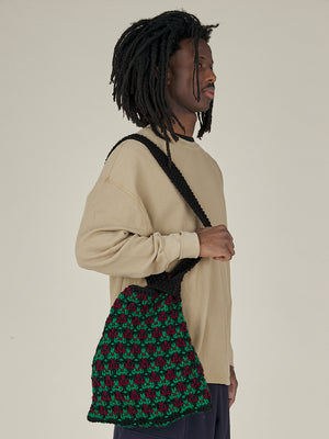 HAND KNITTED SLING TOTE BAG - BLACK/GREEN