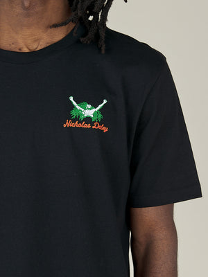 ROOTS TEE - BLACK