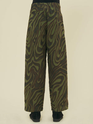 WIDE LEG PLEATED TROUSER - CAMO JACQUARD