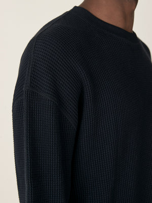 WAFFLE CREWNECK - BLACK