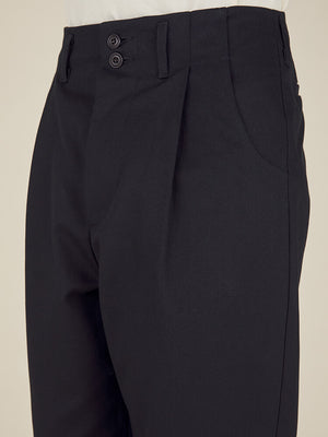 PLEATED TROUSER - BLACK